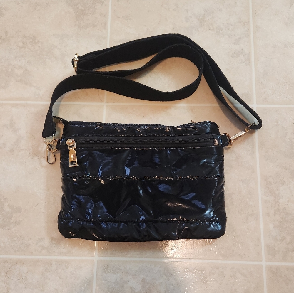 Puffer Purse Bag, Color Black w/ Gold Detailing